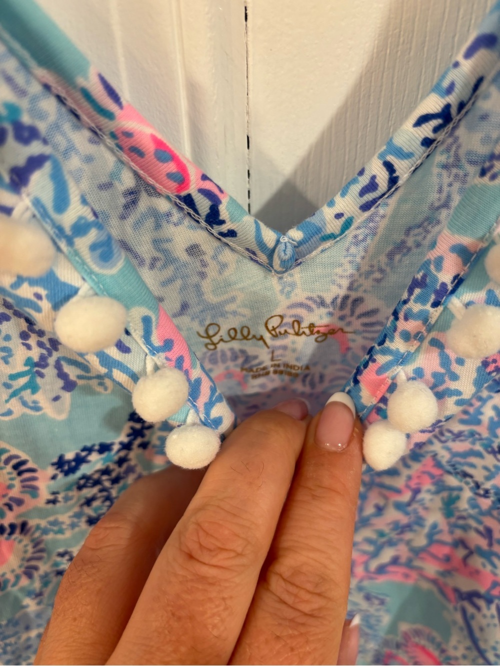 Lilly Pulitzer Sleeveless V-Neck Floral Beach Dress in Aqua & Pink - Picture 3 of 3